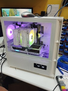 Store PCBOX Badalona