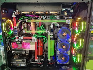 Store PCBOX Madrid (Ciudad de Bcn) 